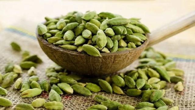 Latest Updated Cardamom Mandi Price today in Adoni, Andhra Pradesh