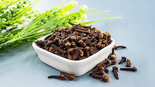 Latest Updated Cloves Mandi Price today in Samalkot, Andhra Pradesh